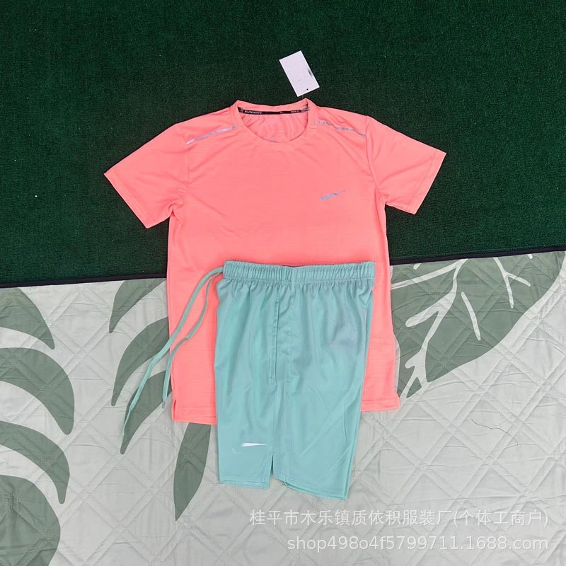 Unbranded Matching Sets Short-Sleeve Athletic T-Shirt and Shorts Set — Crystal Stripe Orange + D218 Green
