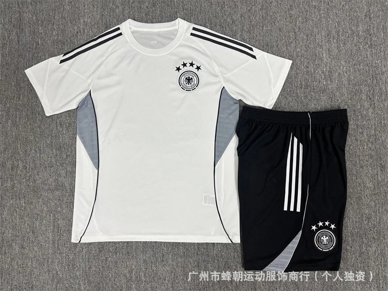 Various Football Jersey and Shorts Sets - 23/49