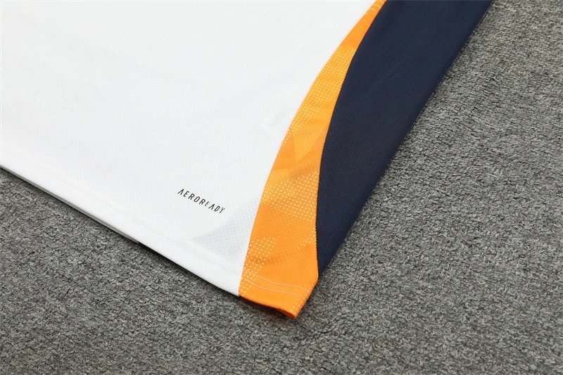 Various Football Jersey and Shorts Sets - 8/49