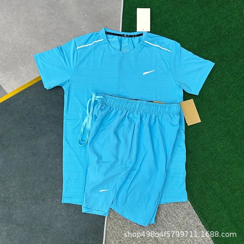 Unbranded Matching Sets Short-Sleeve Athletic T-Shirt and Shorts Set — Crystal Stripe Blue + D218 Blue
