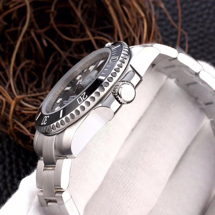 Rolex GMT-Master II Black Dial Gold Watch Watches - 11