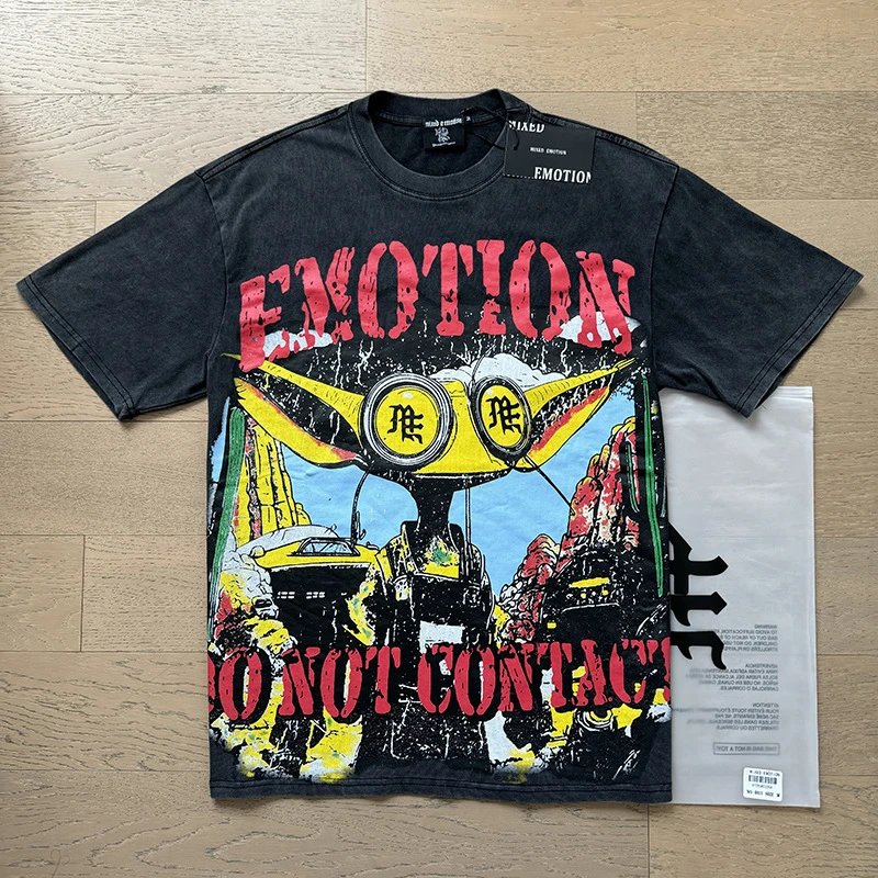 Mixed Emotion Hoodies & Sweatshirts Zip-Up Rhinestone Graphic Hoodie — x0011