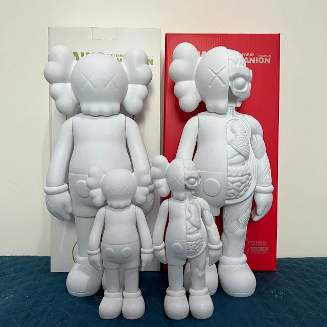 KAWS Uncategorized Companion Collectible Figure product detail image 17