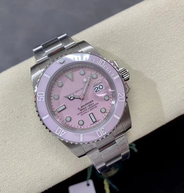 Rolex GMT-Master II Black Dial Gold Watch Watches - 4