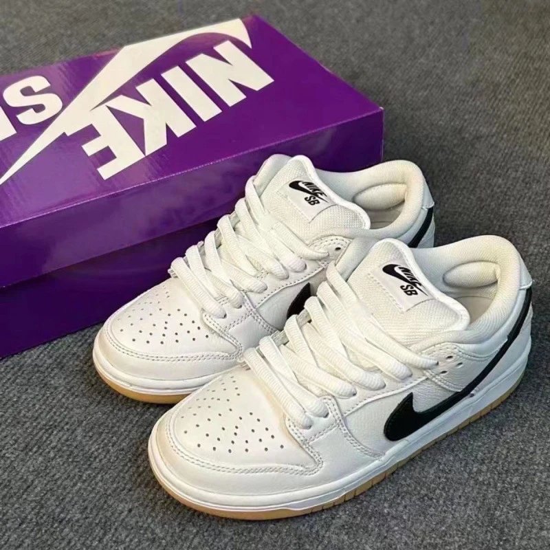 Dunk White Gum