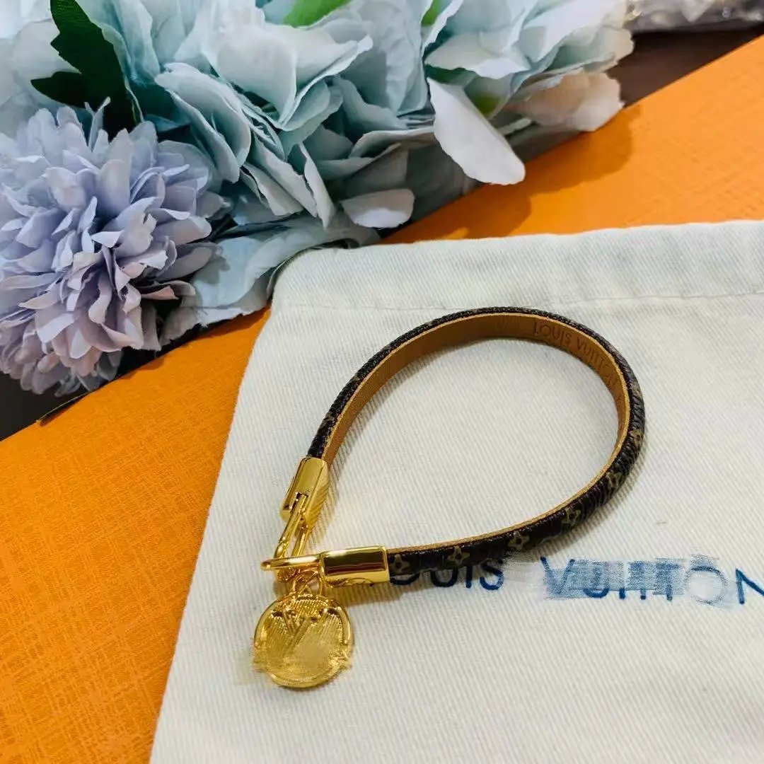 Louis Vuitton Jewelry Leather Cord Logo Plate Bracelet — Style 32