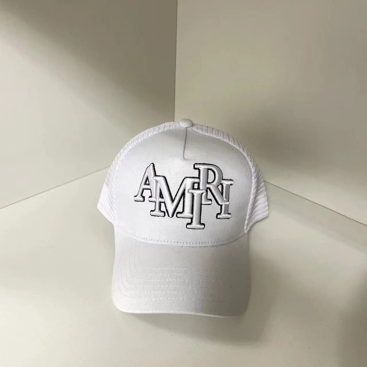 16-am white SKU image