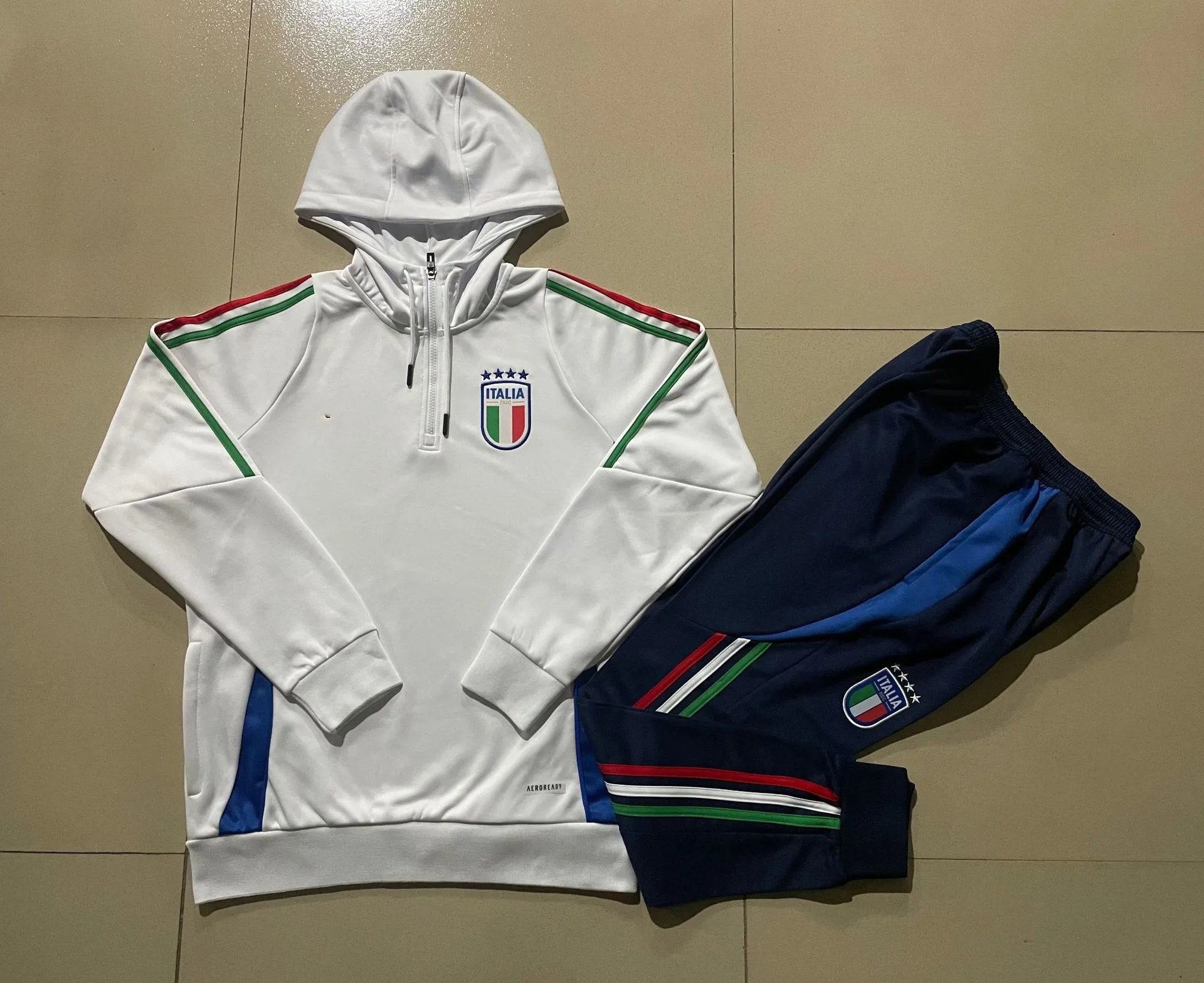 2425 Half-Zip Hoodie Italy White-Italy