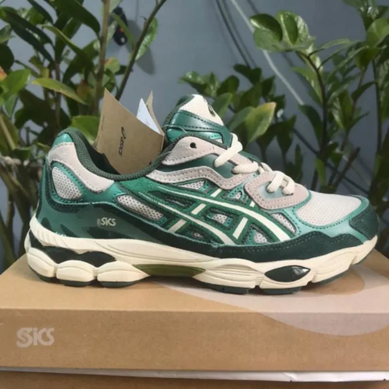 NYC Running Shoes Round Toe Cushioned Anti-Slip Wear-Resistant Techwear Retro Trendy Running Sneakers Export Shoes Jogging