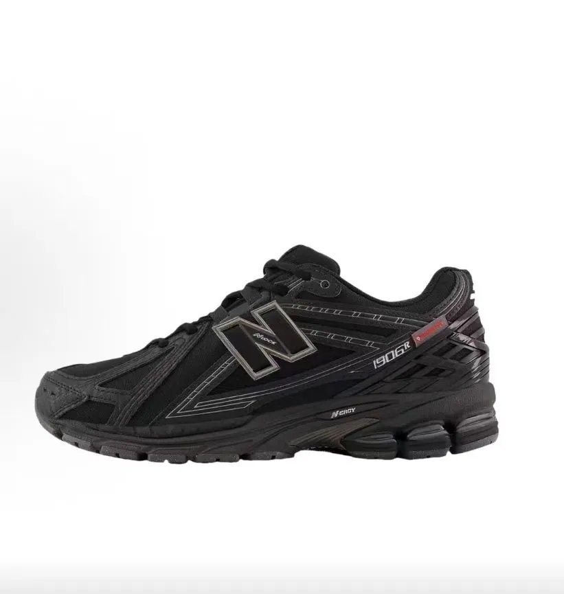 ROE Black Waterproof