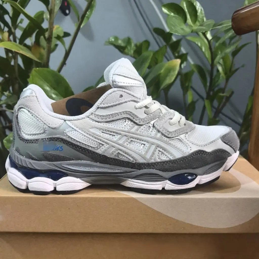 Grey White Blue
