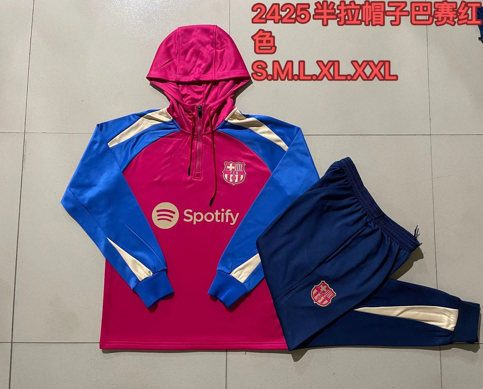 2425 Half-Zip Hoodie Barcelona Red-Barcelona