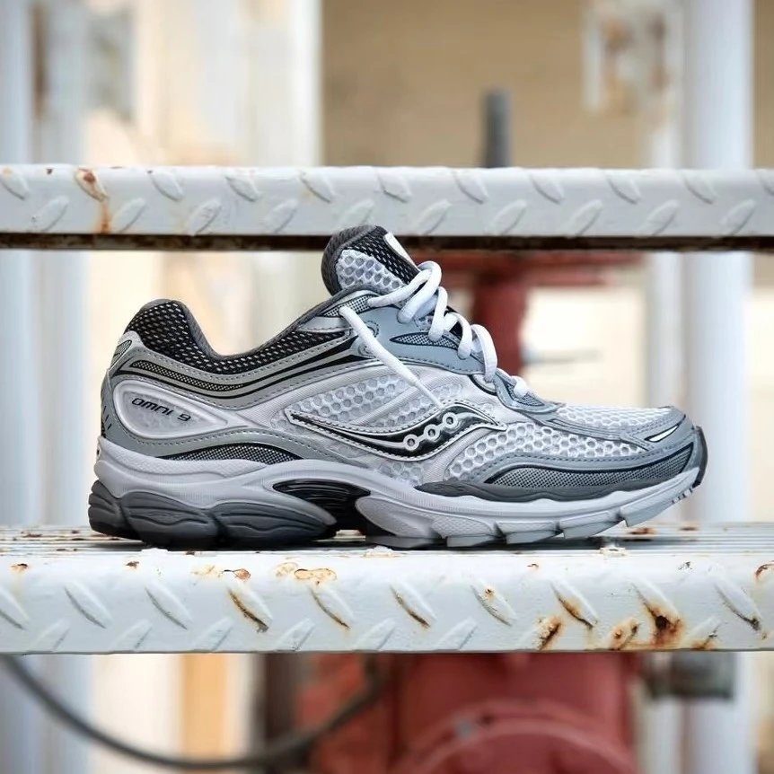 Outdoor Running Shoes Shock-Absorbing Wear-Resistant Thick Sole Unisex - WhatsApp +86 185 6795 5052 (No Returns or Exchanges for Non-Quality Issues)