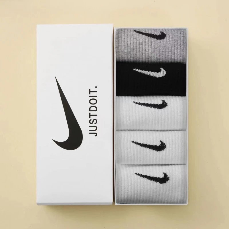 5 pairs [white+white+white+black+gray]