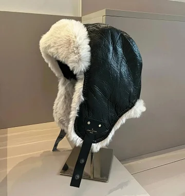Louis Vuitton Louis Vuitton Hat