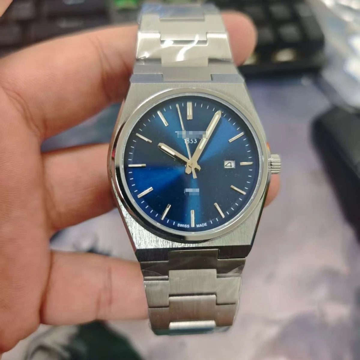 Cross border Foreign Trade Wholesale Tianjia PRX Fashion Business Watch Versatile Steel Belt Quartz Calendar Men's Watch
