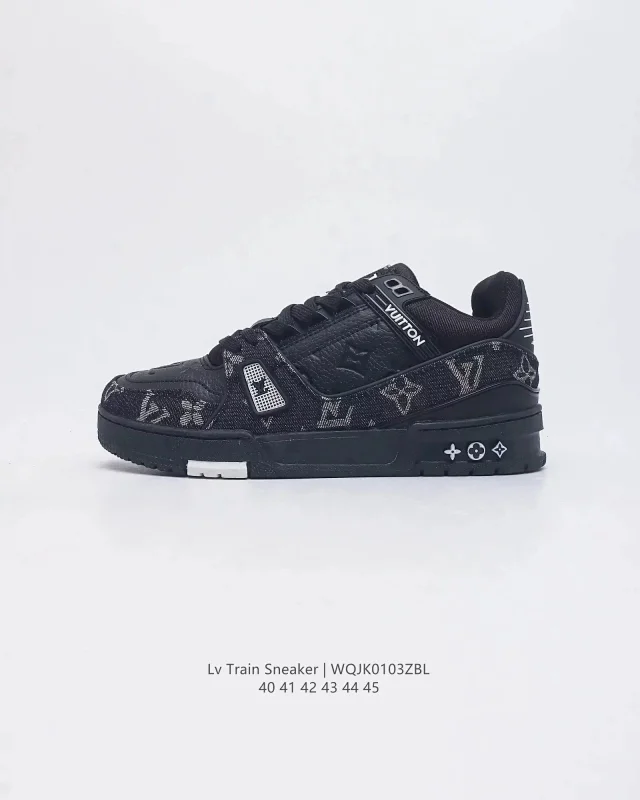 Louis Vuitton Sneakers LV Trainer product detail image 2