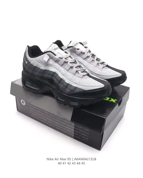 Nike Air Max 95 Black/Red Sneakers - 12