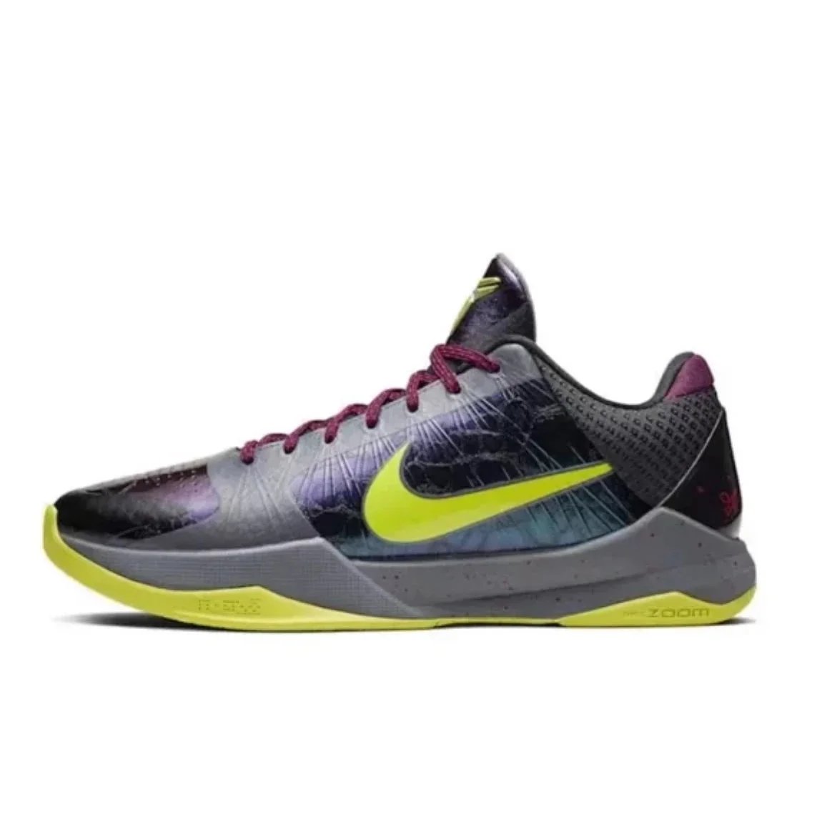 Nike Kobe basketball sneakers — Kobe 5 Purple Clown