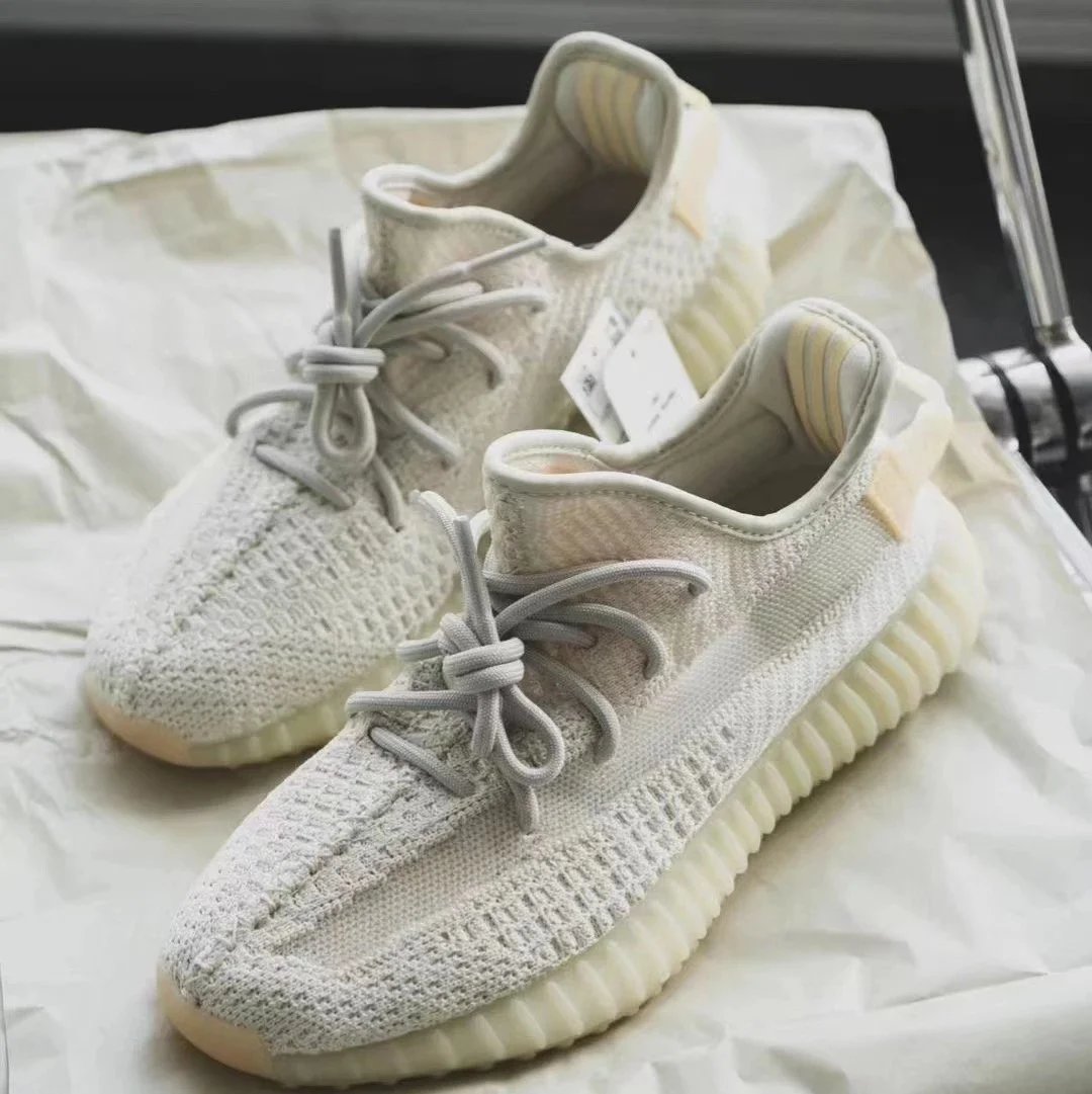 Unbranded Sneakers Knit Low-Top with Translucent Ribbed Soles — Daisy