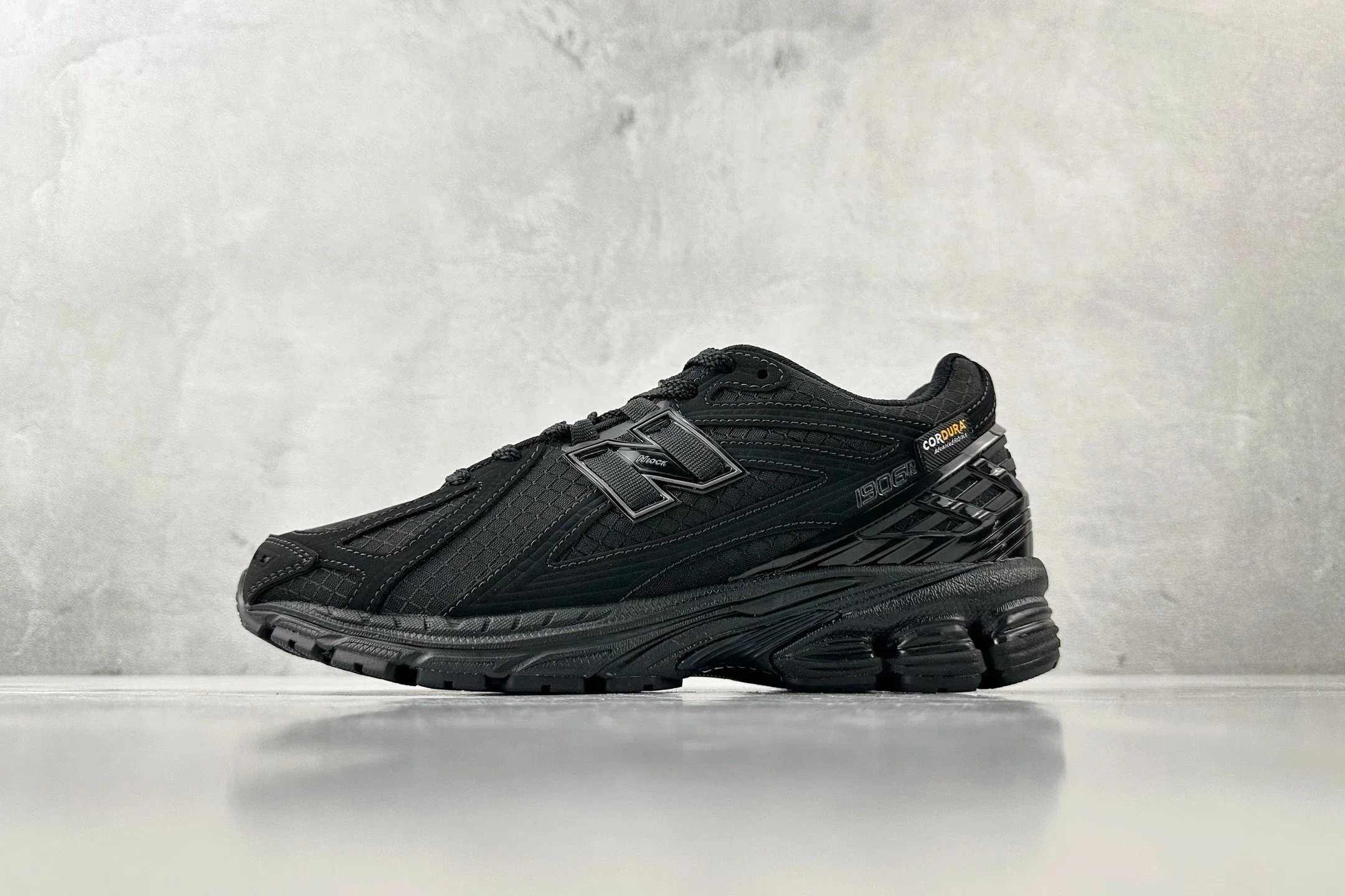 New Balance Sneakers 1906R image 13