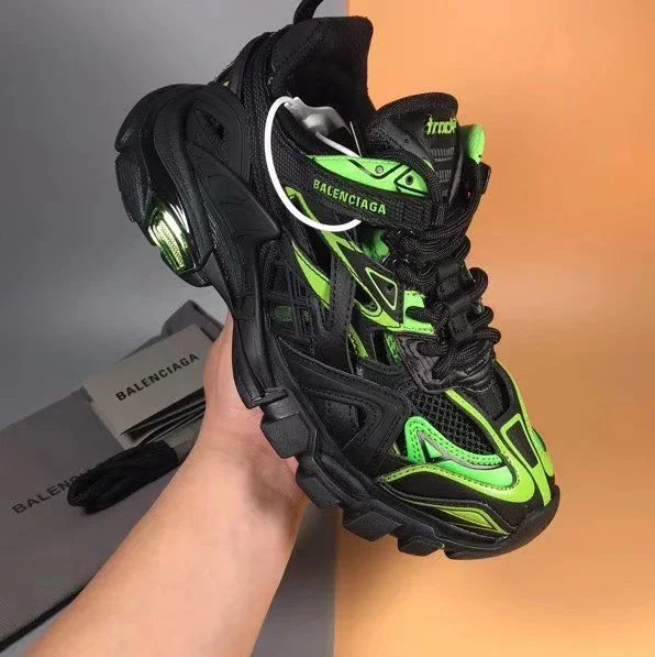 Balenciaga Sneakers Track — 2.0 hollow black green