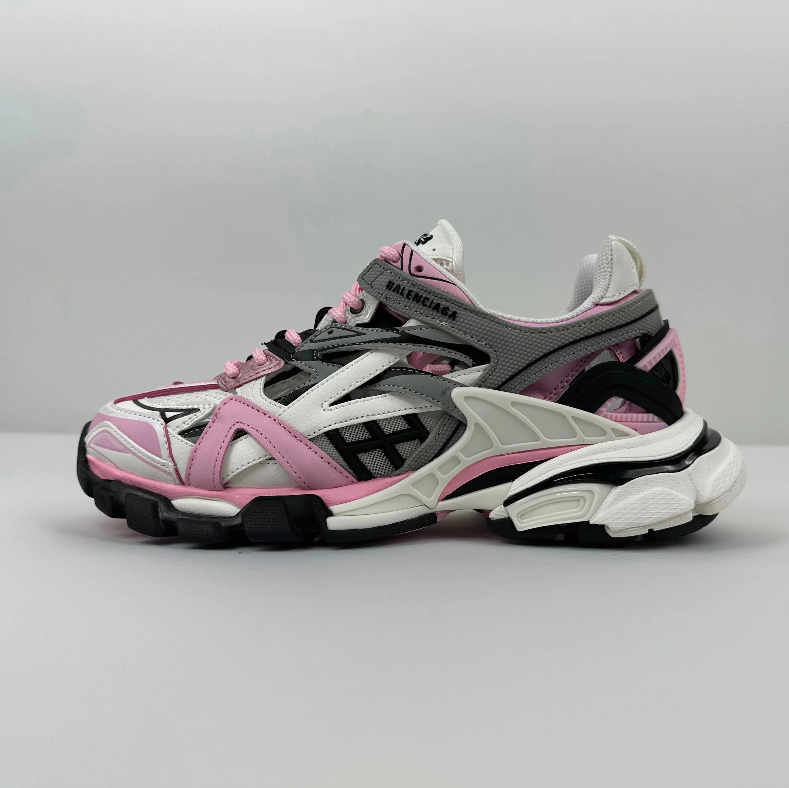 Balenciaga Sneakers Track 4.0 — 004-7 Grayish-white powder