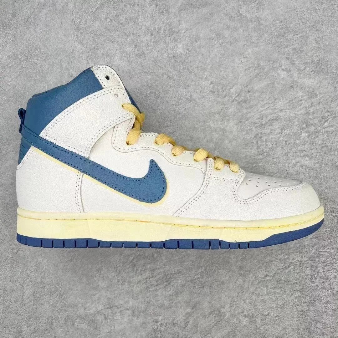 Unbranded Sneakers High-top lace-up with oversized side logo detail — YH High-top white and blue