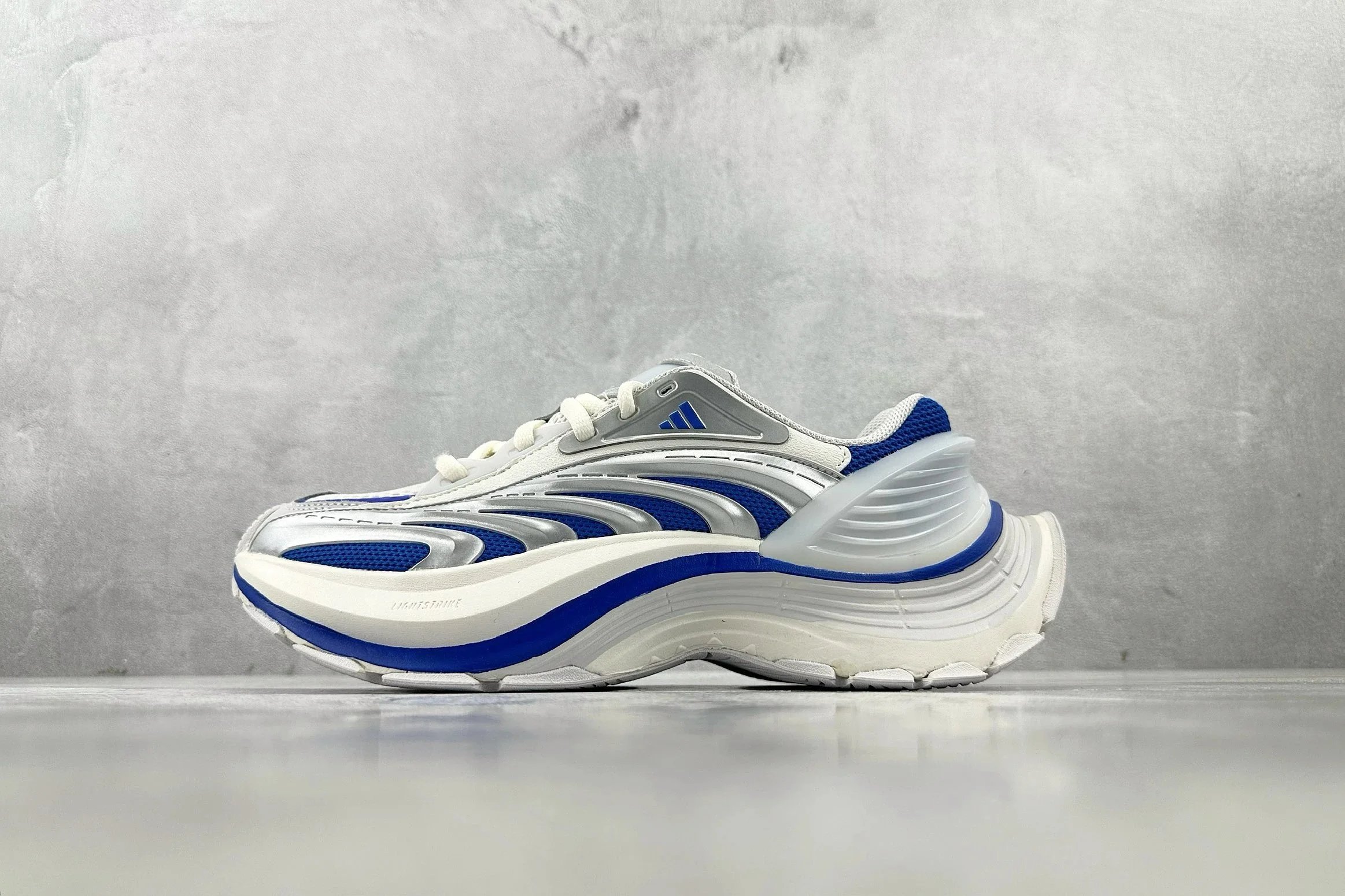 Adidas Sneakers XLG MTW image 7