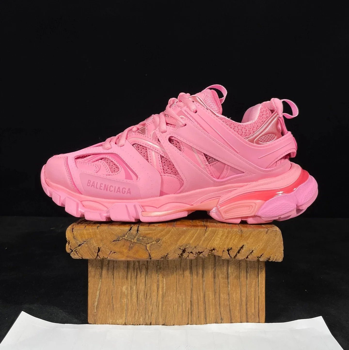 Balenciaga Sneakers Track 1.0 — Pink