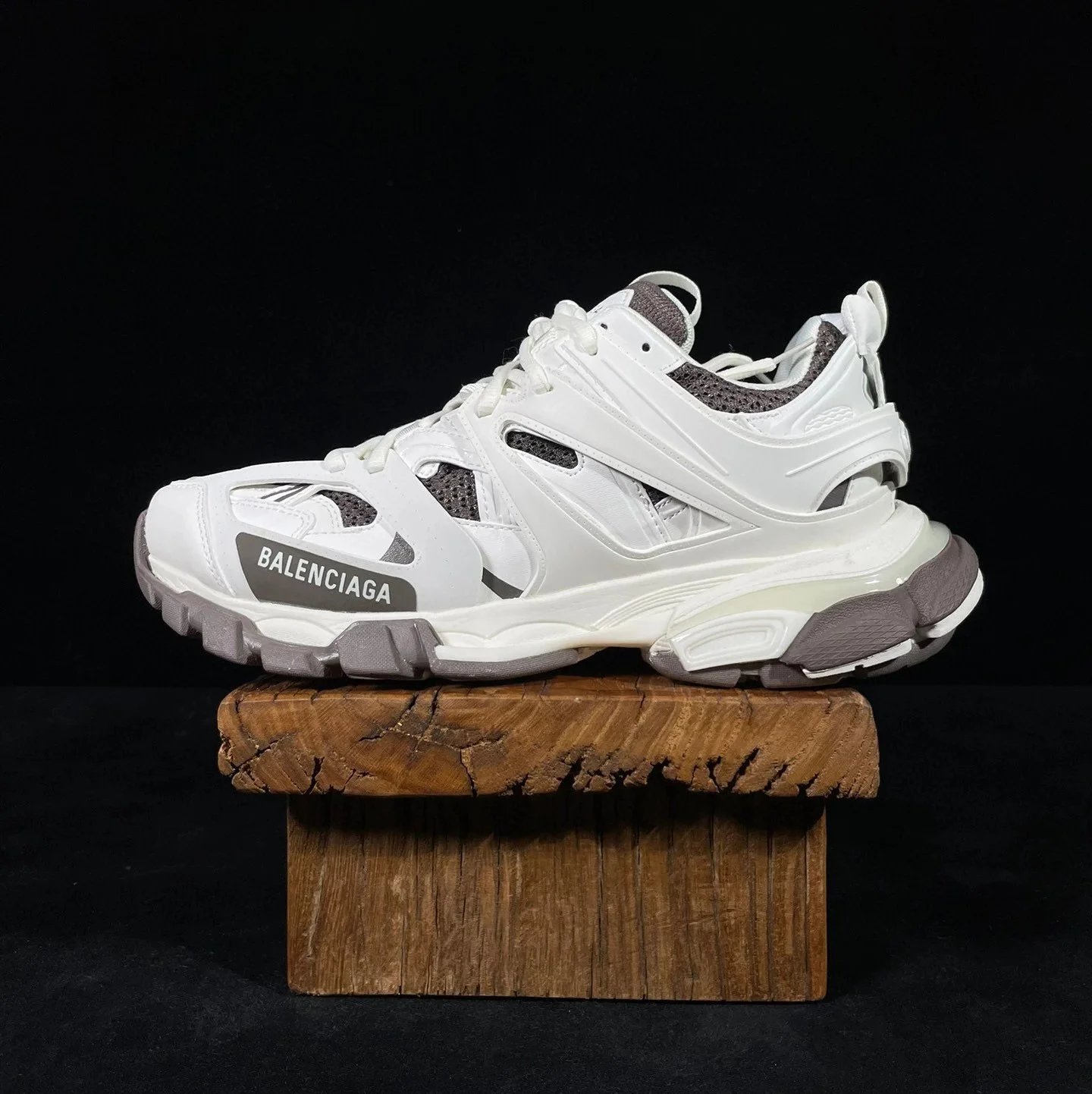 Balenciaga Sneakers Track 1.0 — White-brown