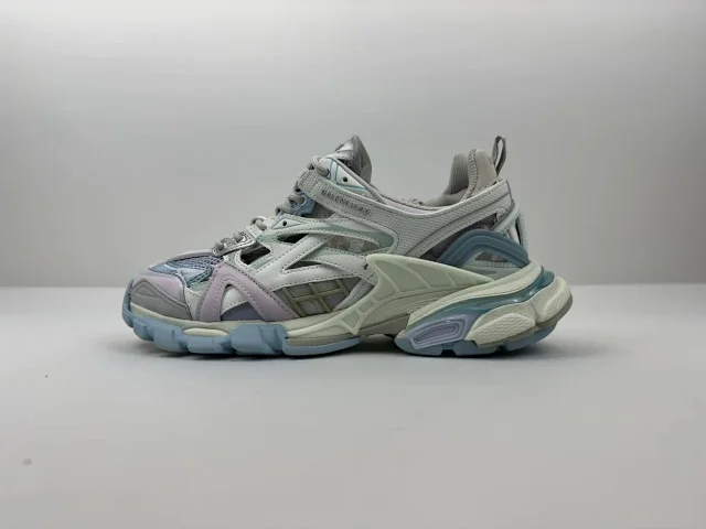 Balenciaga Sneakers Track 4.0 product detail image 9