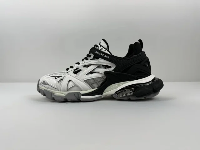 Balenciaga Sneakers Track 4.0 product detail image 7