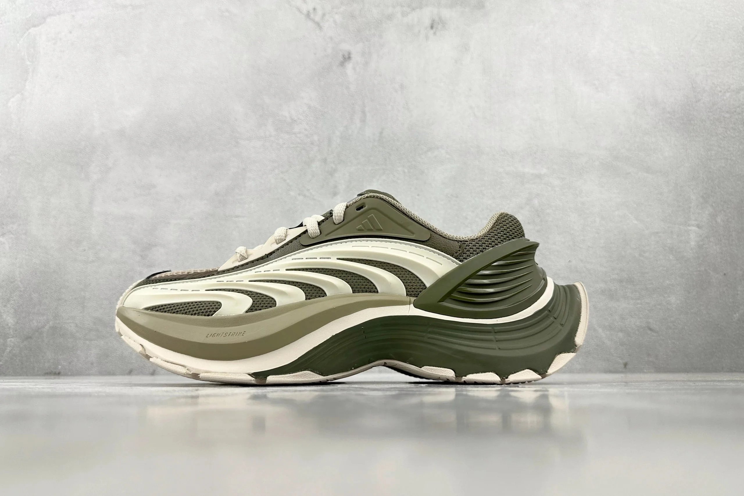 Adidas Sneakers XLG MTW image 4