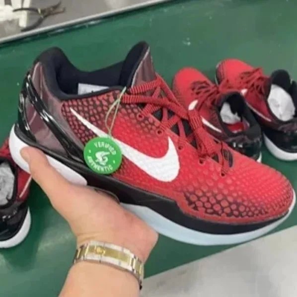 Nike Kobe basketball sneakers — Kobe 6 Red Snake