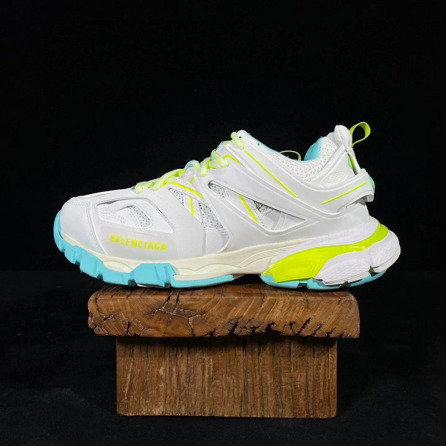 Balenciaga Sneakers Track 1.0 — White light yellow