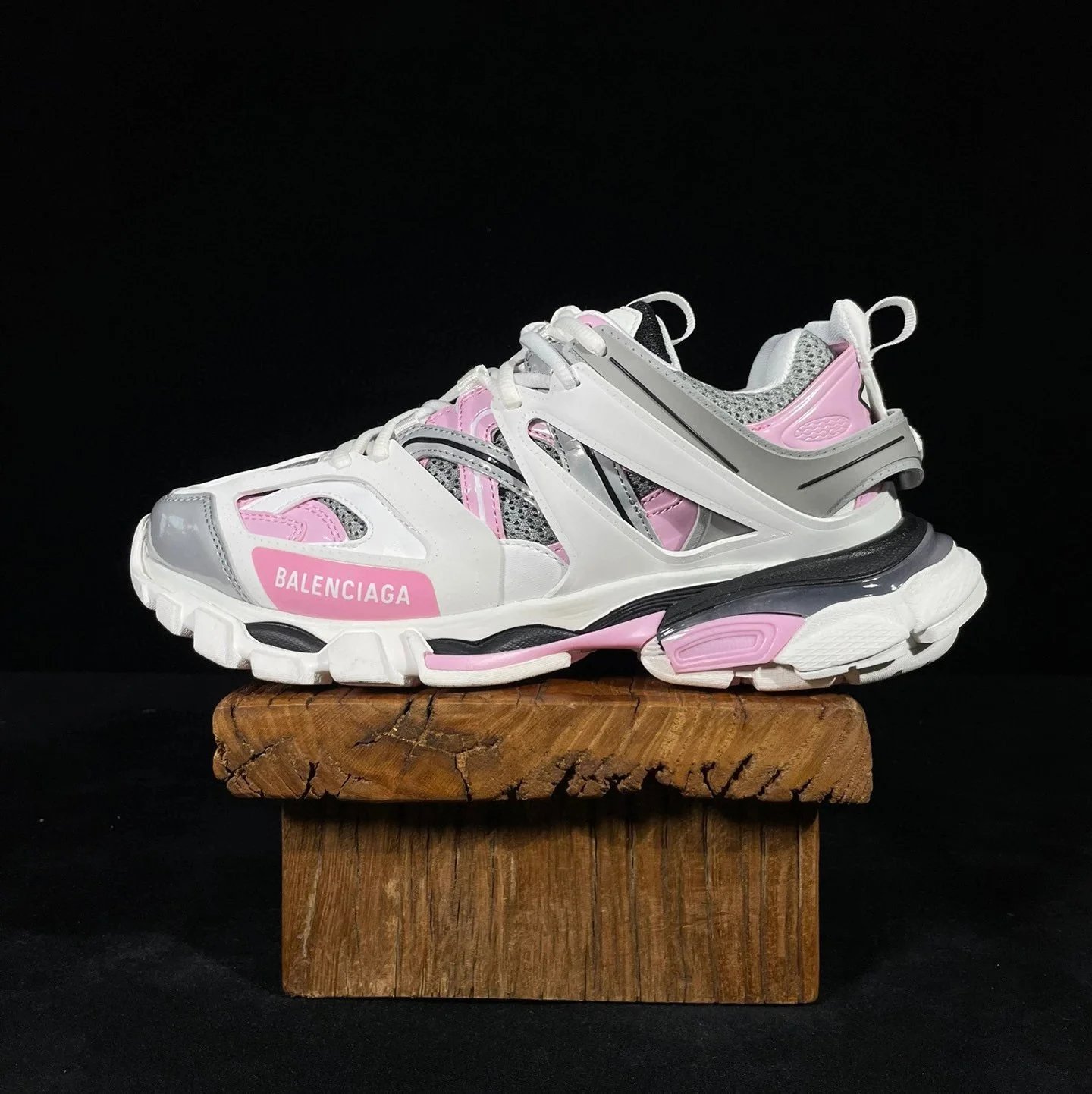 Balenciaga Sneakers Track 1.0 — white powder black
