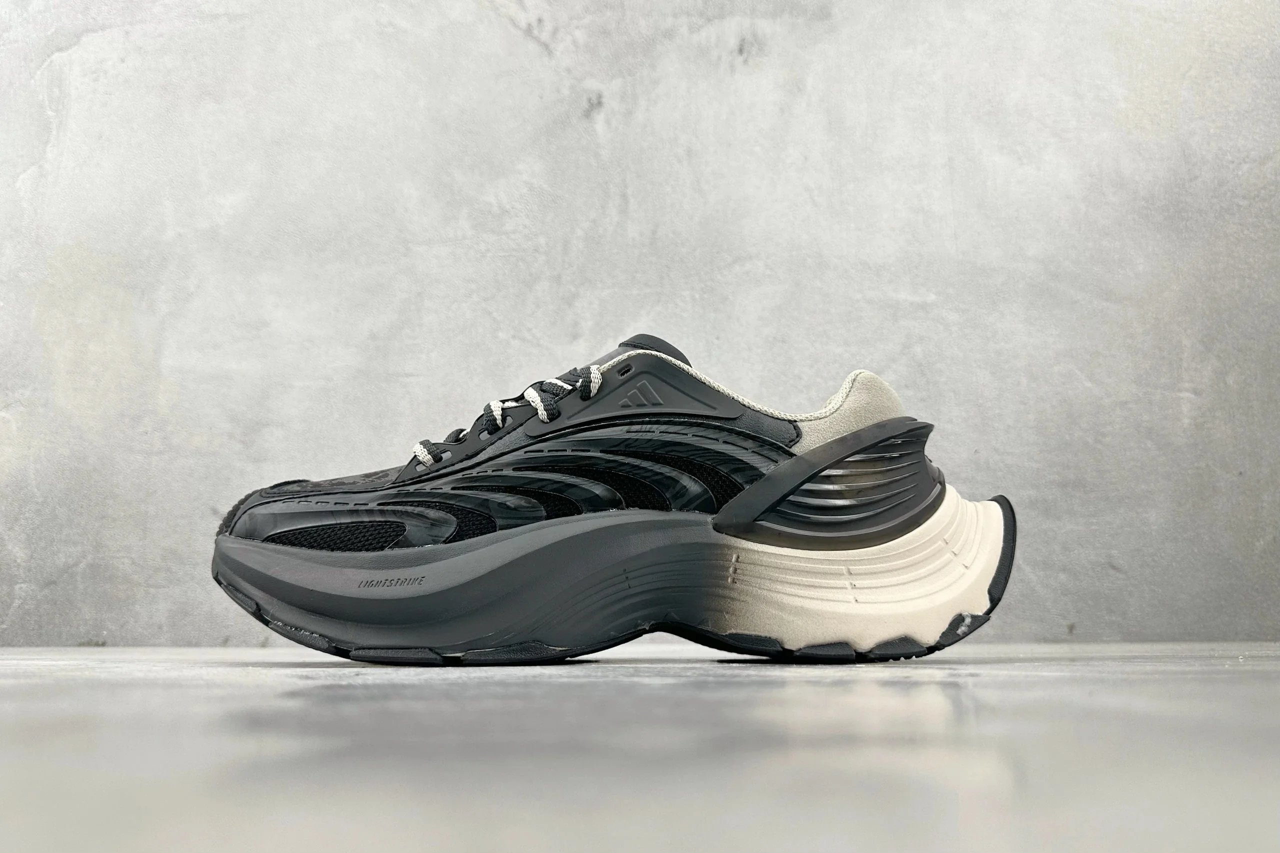 Adidas Sneakers XLG MTW image 9
