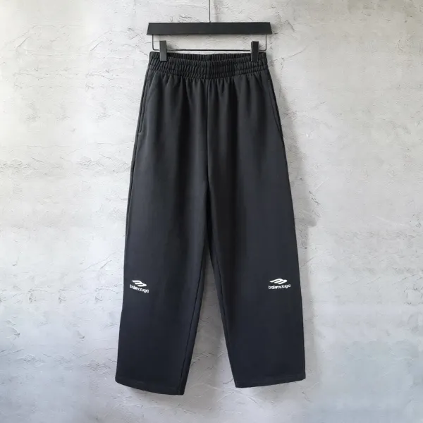 Balenciaga Logo-Embroidered Black Sweatpants - 1