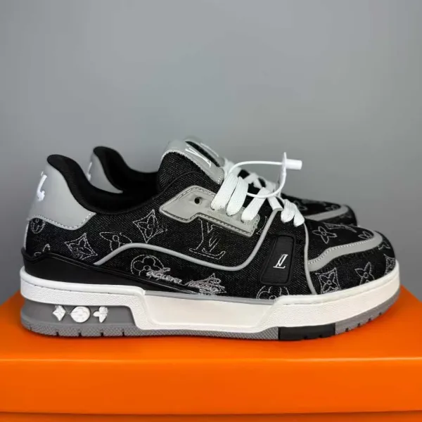 Louis Vuitton Trainer Crystal White Black Sneakers - 3