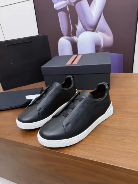 Prada Linea Rossa Slip-On Leather Sneakers Black/White - 1