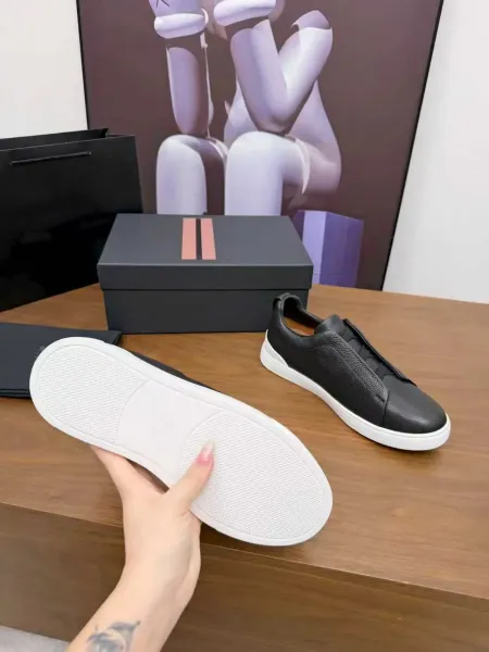 Hogan Interactive Brown Leather Slip-On Sneakers - 11