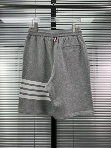 Thom Browne Four-Bar Stripe Sweatshorts - 10