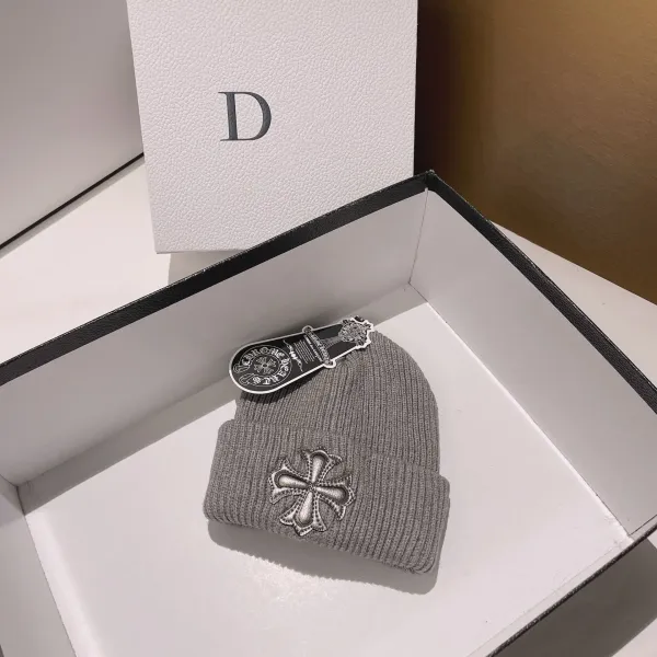 Design Slouchy Beanie with Gold Cross Brooch in Gray - 10