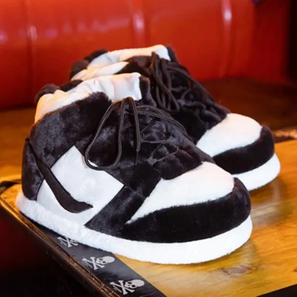 Air Jordan 1 High 'Bred' Fuzzy Slippers Black White - 1