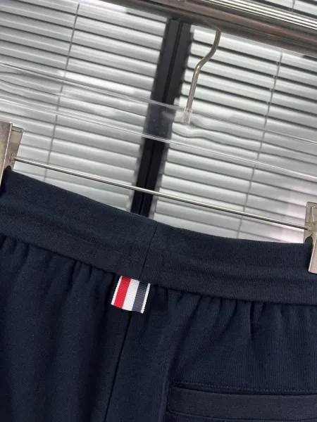 Thom Browne Four-Bar Stripe Sweatshorts - 17