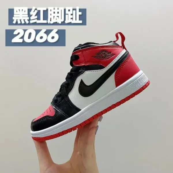 Air Jordan 1 Mid Bred 2066 Sneakers - 1