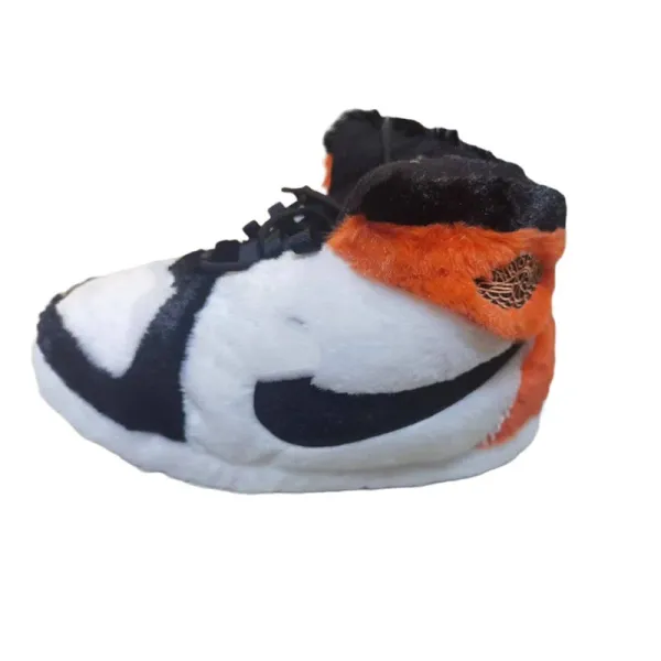 Air Jordan 1 High OG 'Bred Toe' Fuzzy Slippers - 1