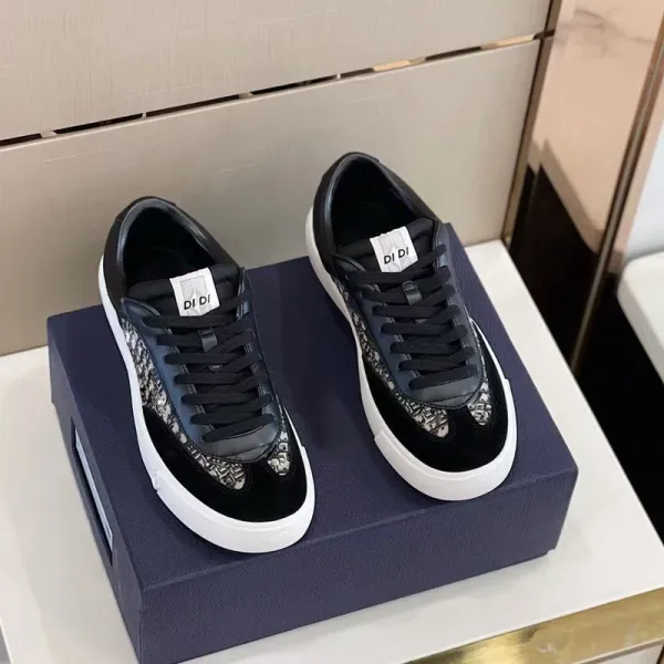 Dior B23 Oblique Gray Suede Sneakers - 2