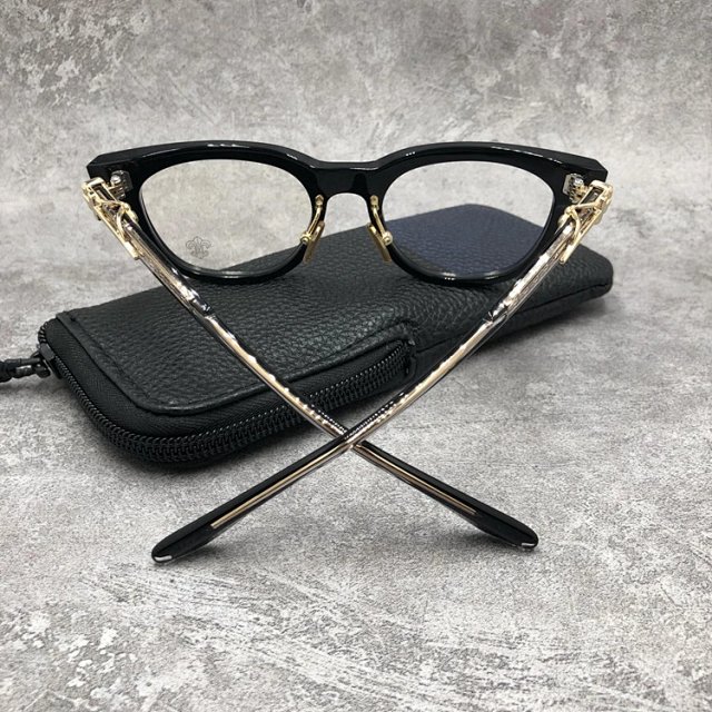 Chrome Hearts Glasses: seller detail photo 4